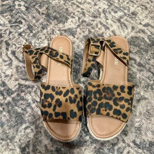 cushionaire miranda sandals size 9